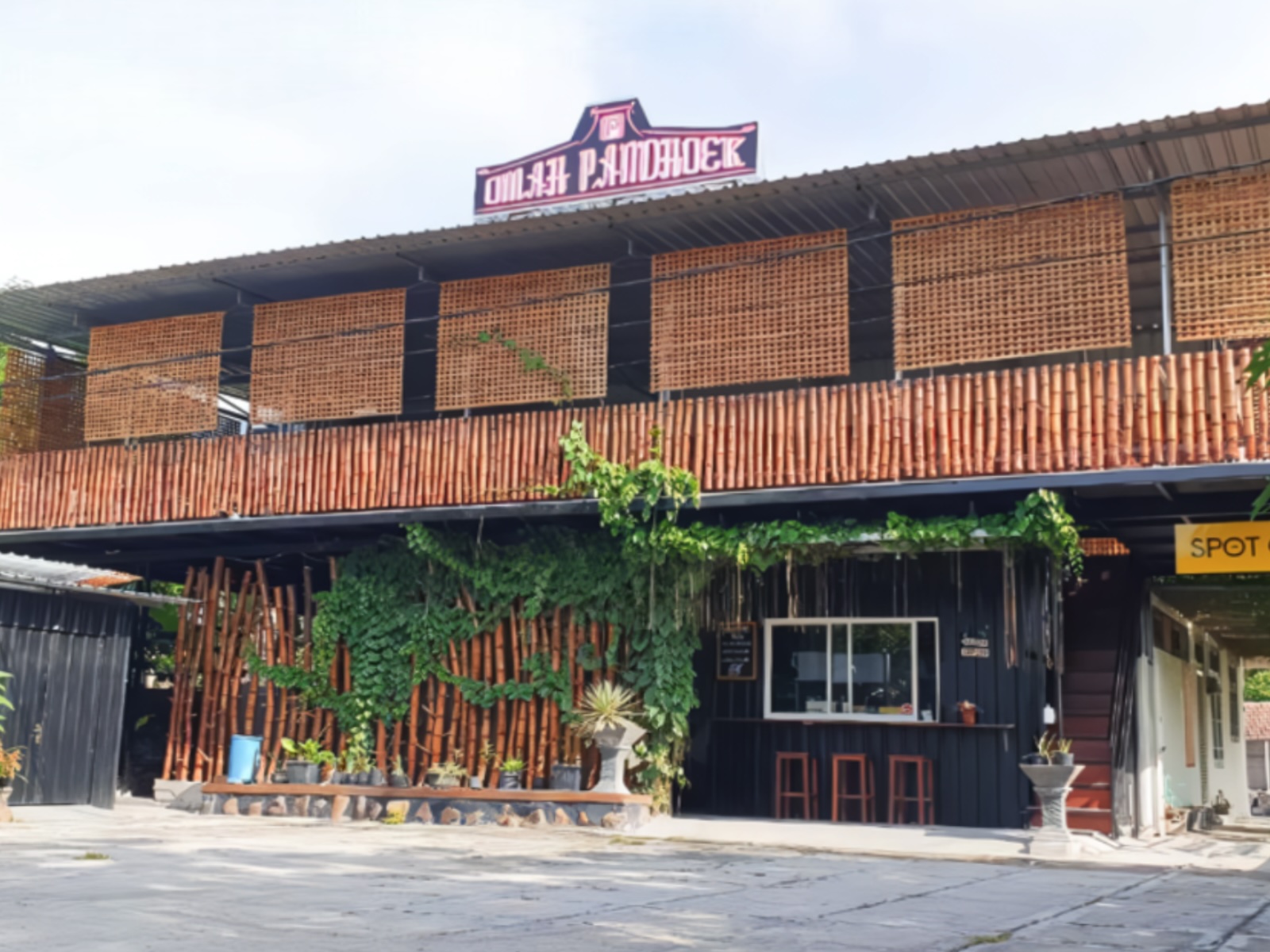 Manfaat Menggunakan Hotel Operator
